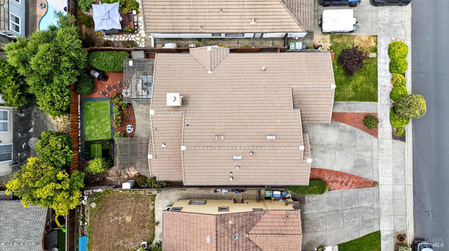 1156 Mitchell Lane Windsor CA 95492