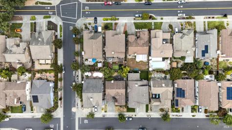 1156 Mitchell Lane Windsor CA 95492