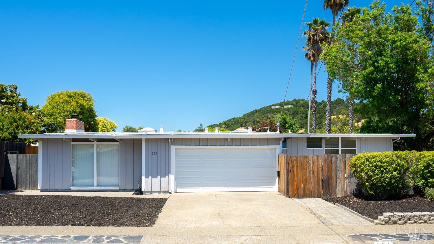 304 Holly Drive San Rafael CA 94903