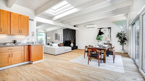 304 Holly Drive San Rafael CA 94903