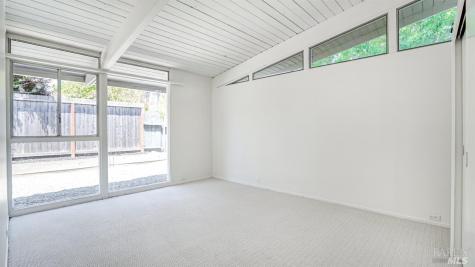 304 Holly Drive San Rafael CA 94903