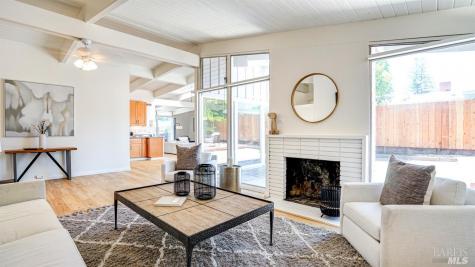 304 Holly Drive San Rafael CA 94903