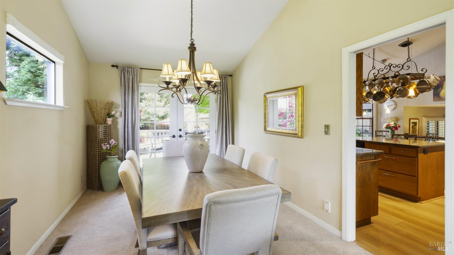 1108 E Sunnyslope Road Petaluma CA 94952