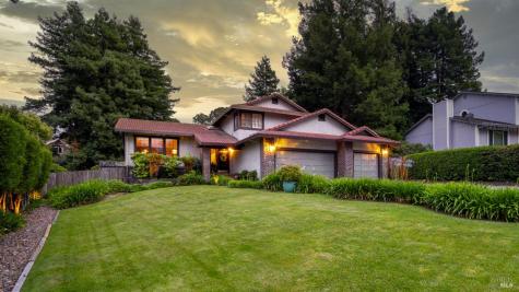 1108 E Sunnyslope Road Petaluma CA 94952