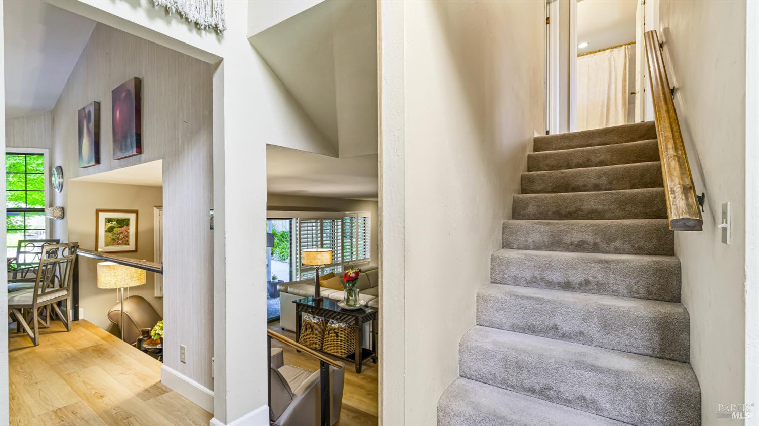 1108 E Sunnyslope Road Petaluma CA 94952
