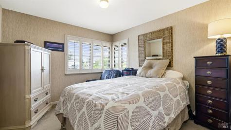 1108 E Sunnyslope Road Petaluma CA 94952