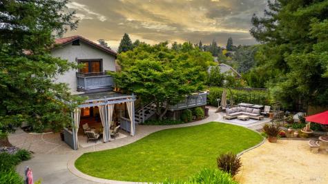 1108 E Sunnyslope Road Petaluma CA 94952