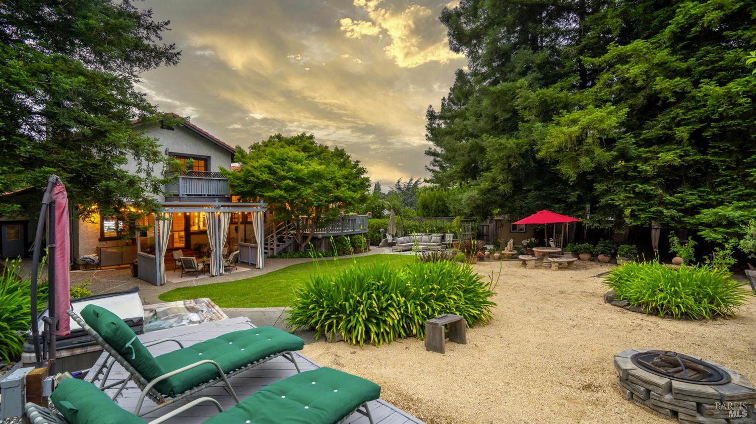 1108 E Sunnyslope Road Petaluma CA 94952
