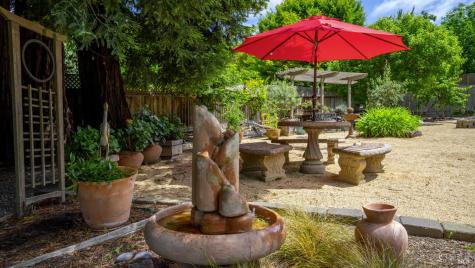 1108 E Sunnyslope Road Petaluma CA 94952