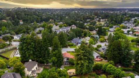 1108 E Sunnyslope Road Petaluma CA 94952