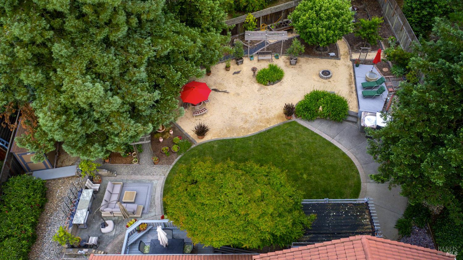 1108 E Sunnyslope Road Petaluma CA 94952