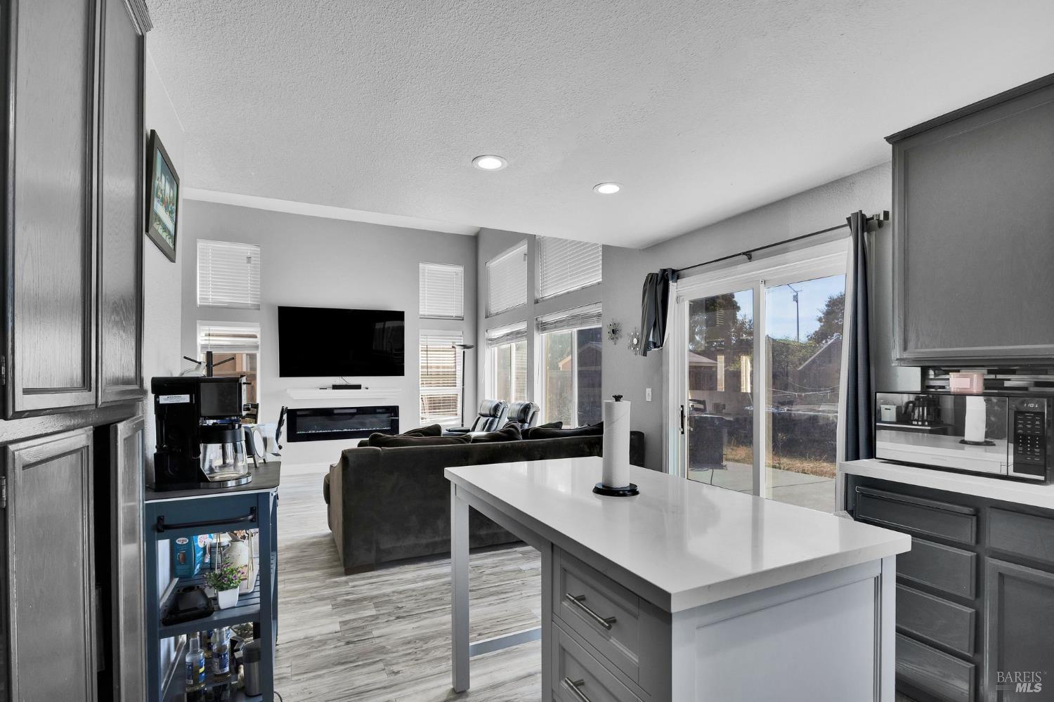 1093 Cloverbrook Circle Vacaville CA 95687