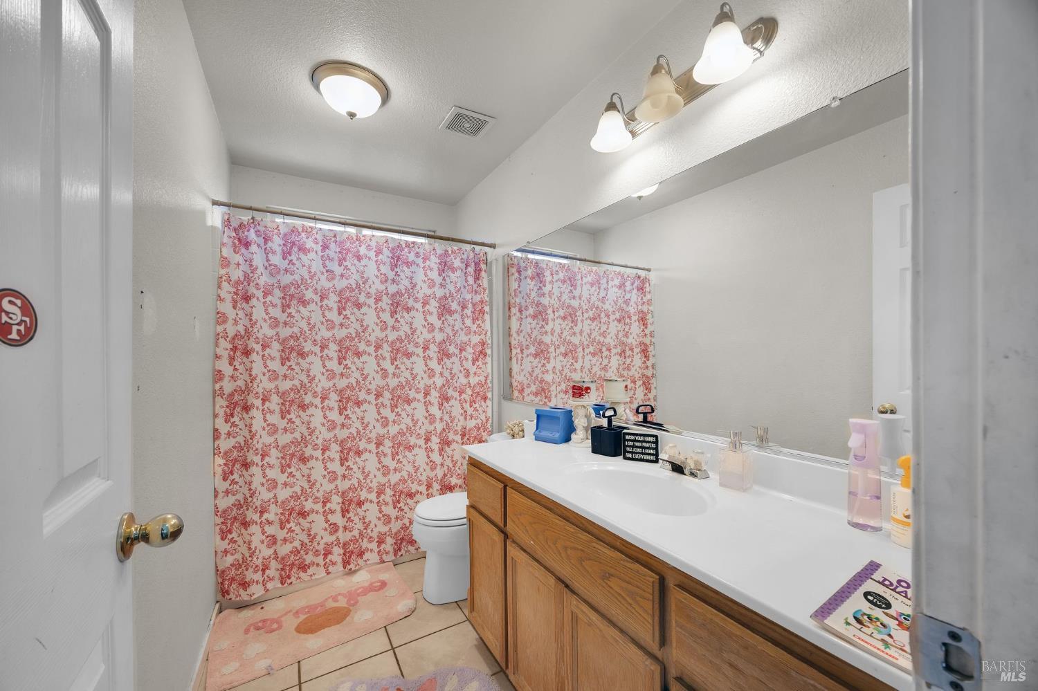 1093 Cloverbrook Circle Vacaville CA 95687