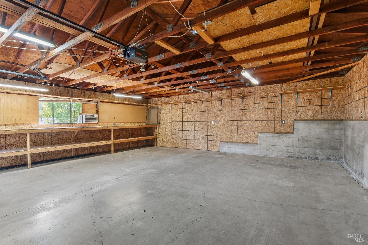 888 Watson Road Ukiah CA 95482