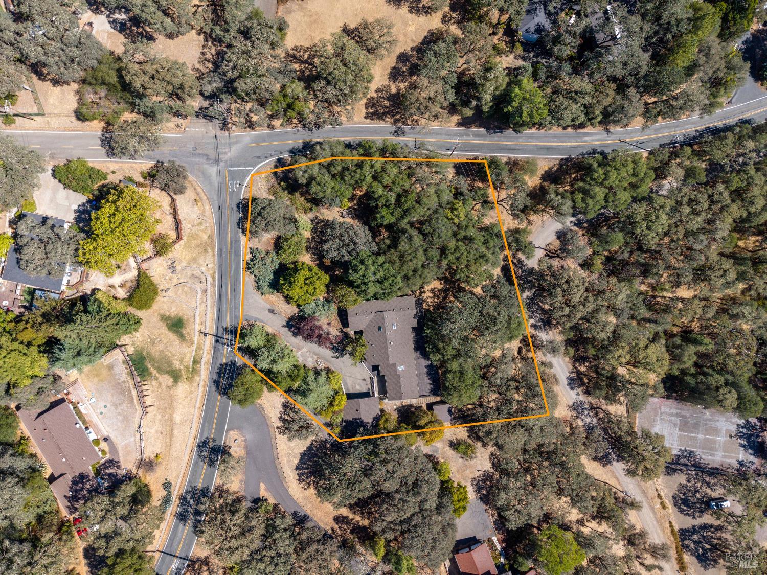 888 Watson Road Ukiah CA 95482