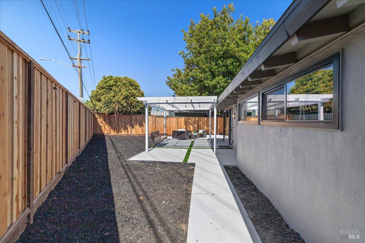 1352 Lytelle Street Hayward CA 94544