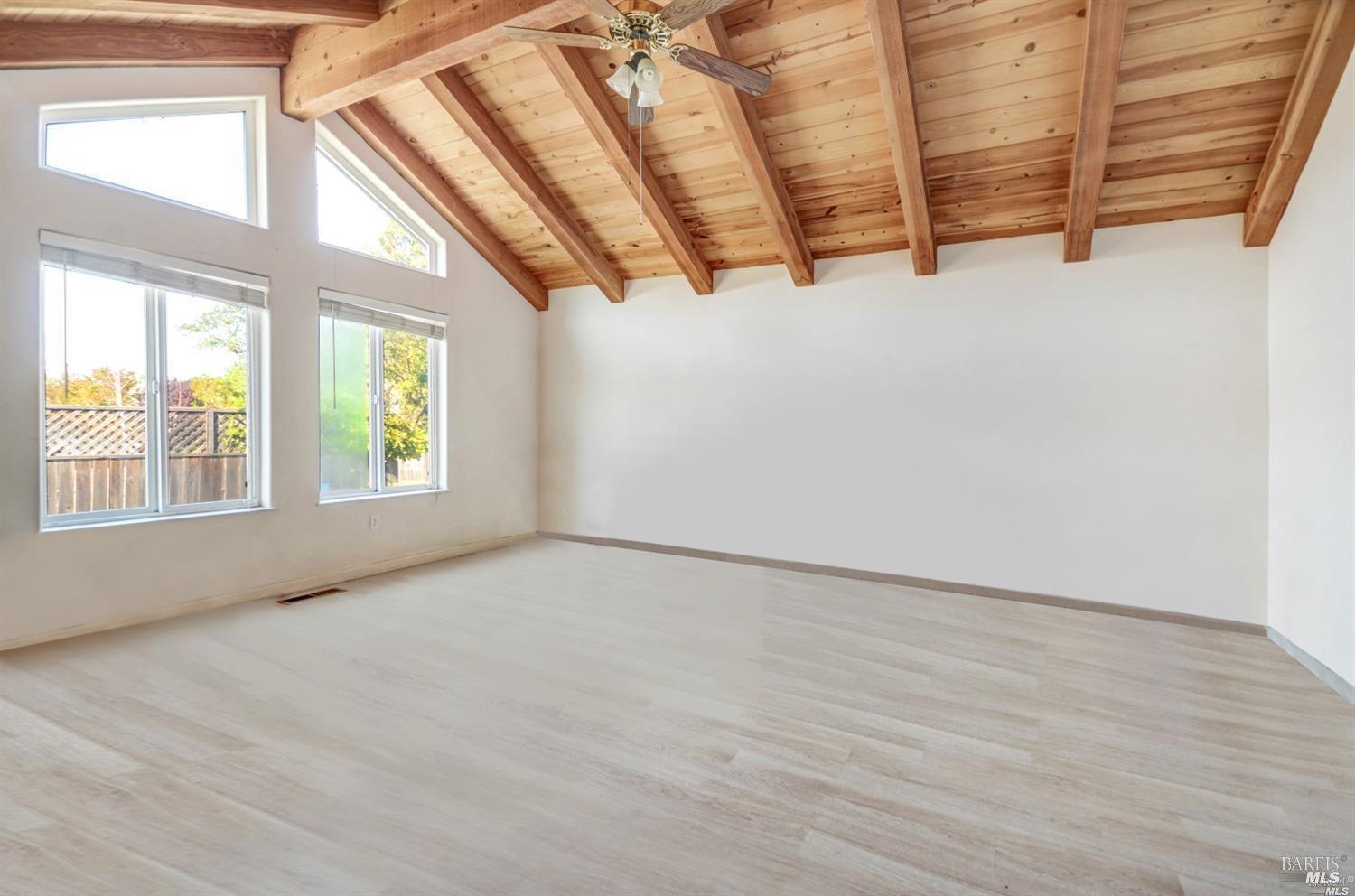 1648 Ronne Drive Santa Rosa CA 95404