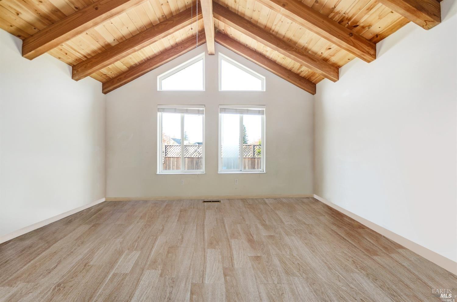 1648 Ronne Drive Santa Rosa CA 95404