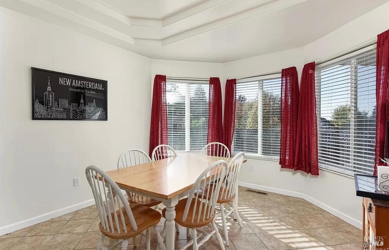 1648 Ronne Drive Santa Rosa CA 95404