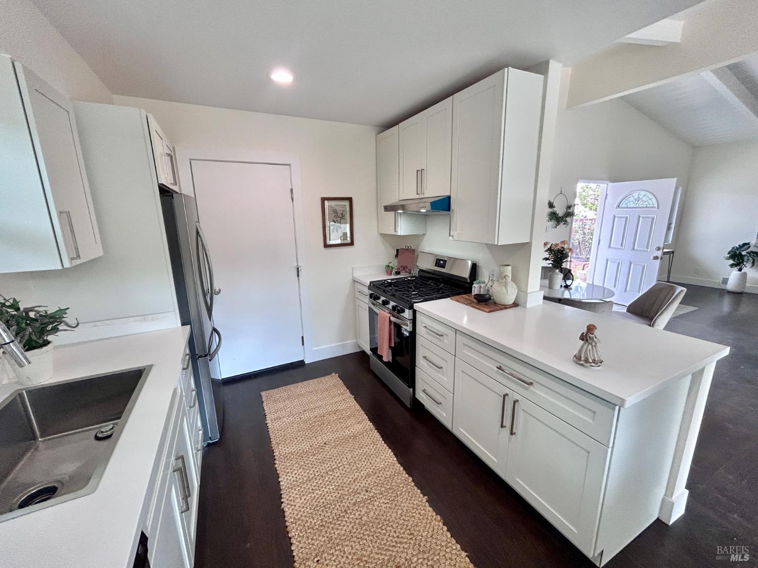 604 Vendola Street San Rafael CA 94903