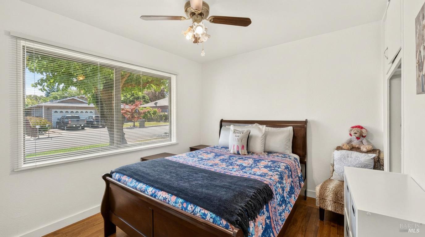 92 Oak Knoll Road Ukiah CA 95482