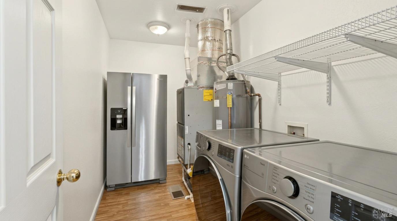 92 Oak Knoll Road Ukiah CA 95482