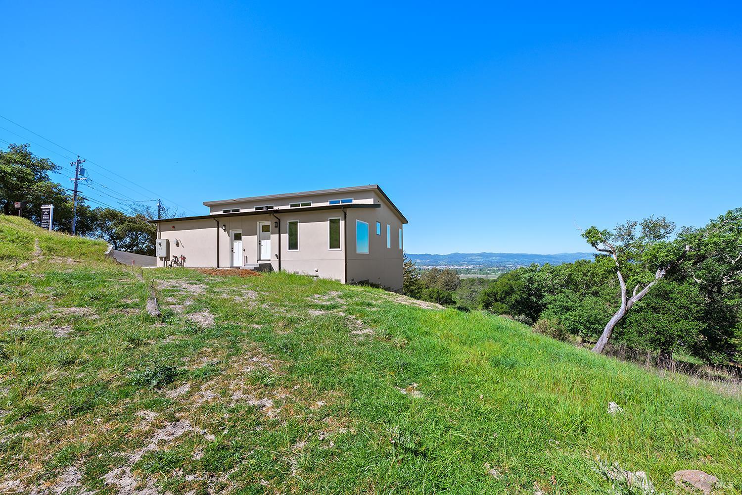 1292 Wikiup Drive Santa Rosa CA 95403
