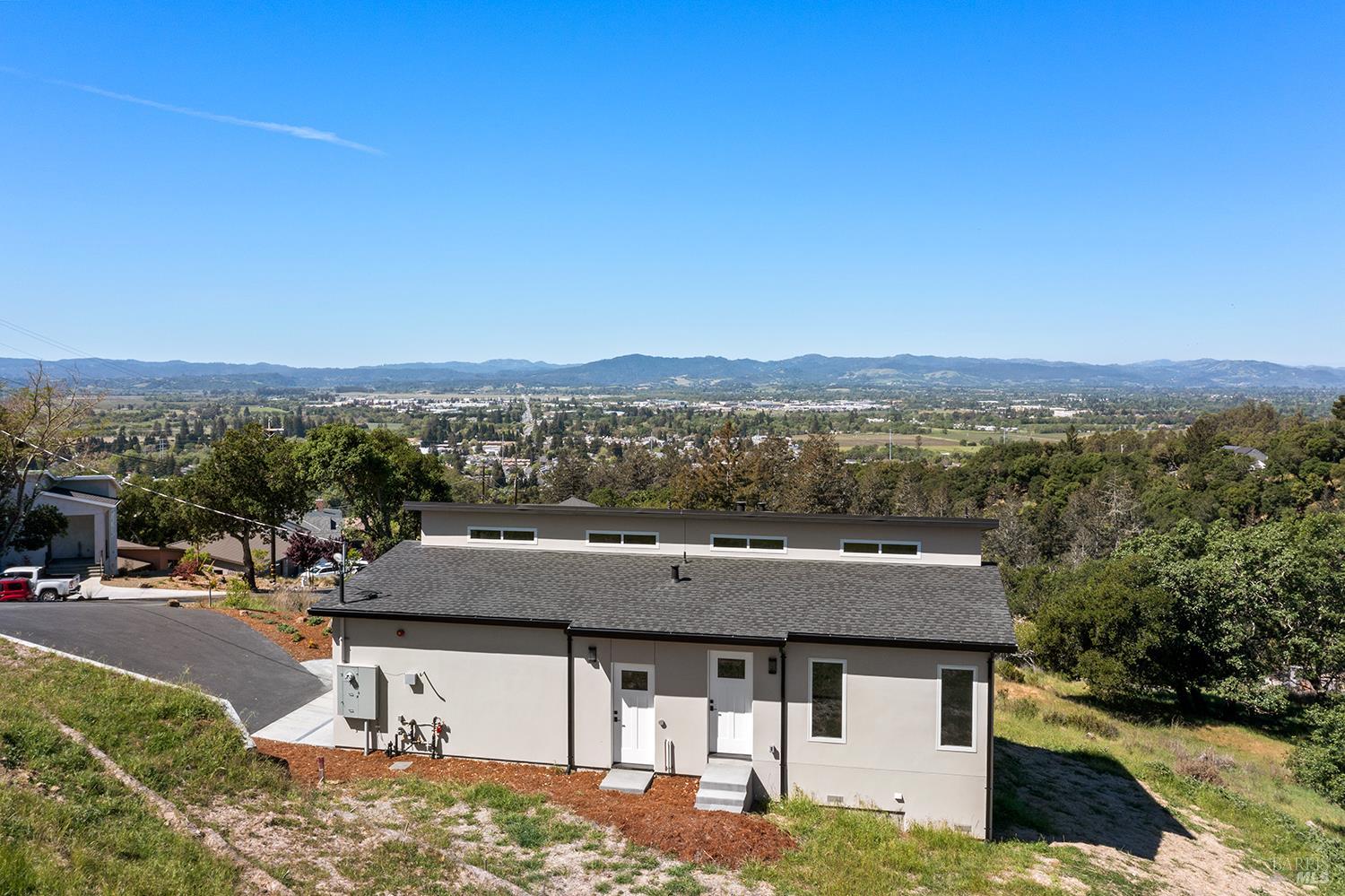 1292 Wikiup Drive Santa Rosa CA 95403