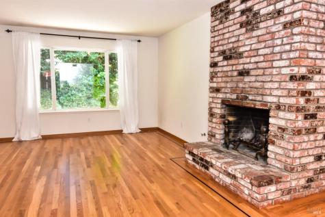18945 Carillo Court Sonoma CA 95476