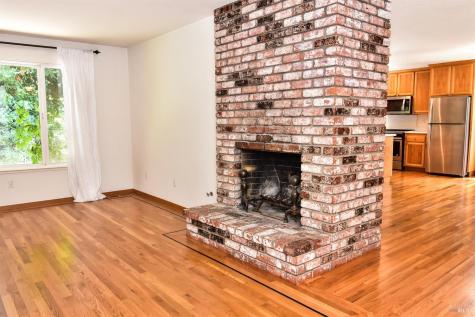 18945 Carillo Court Sonoma CA 95476
