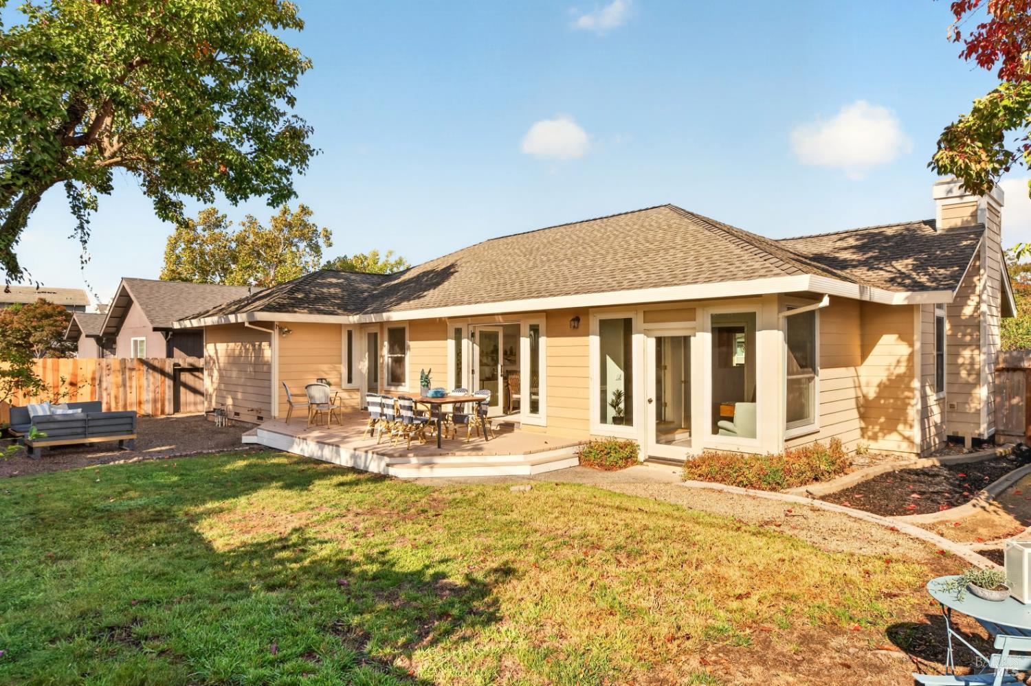 735 William Court Napa CA 94558