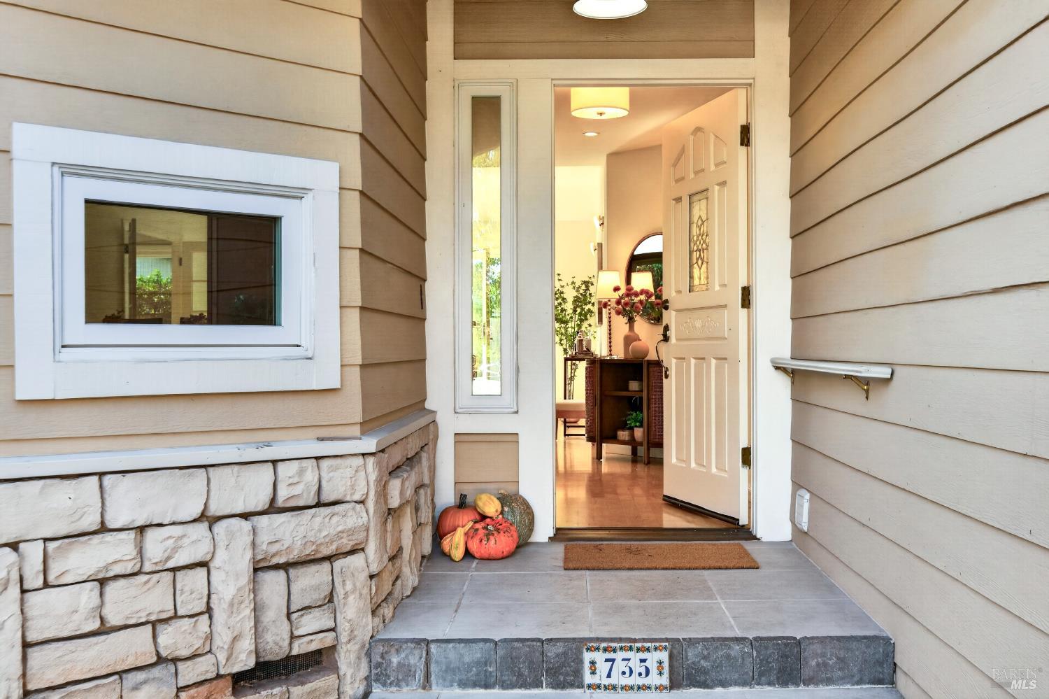 735 William Court Napa CA 94558