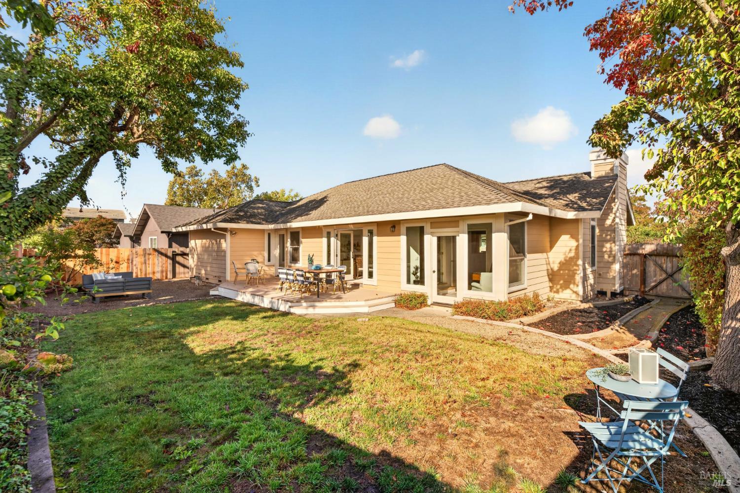 735 William Court Napa CA 94558