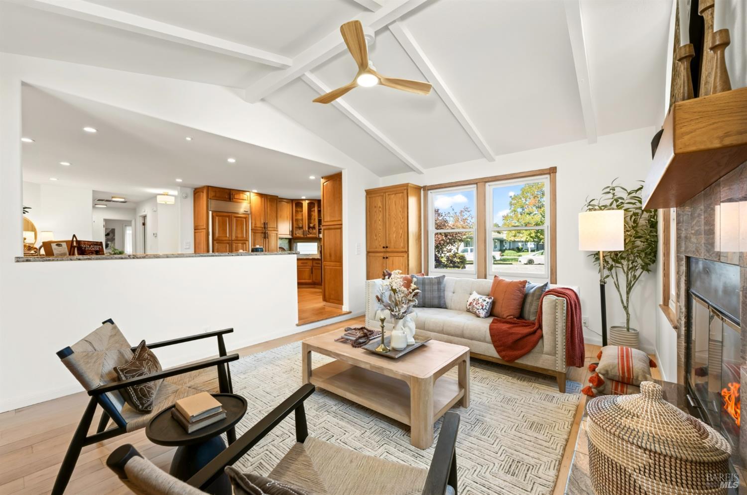 735 William Court Napa CA 94558