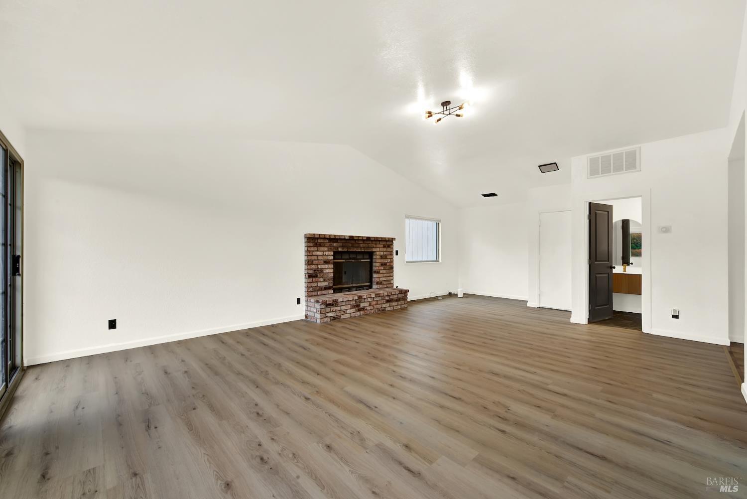 143 Creekview Drive Vallejo CA 94591