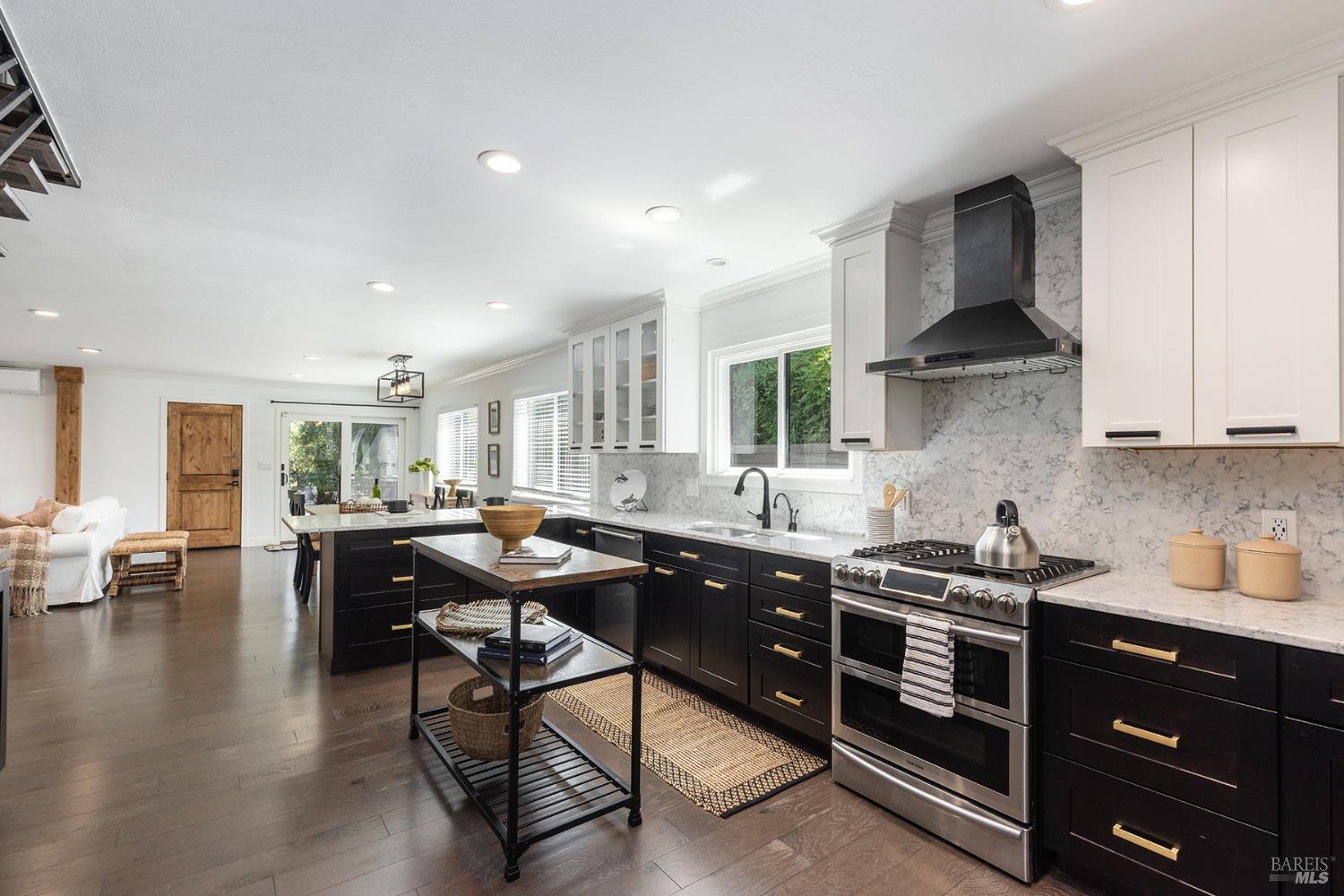 1507 Cedar Avenue Napa CA 94559