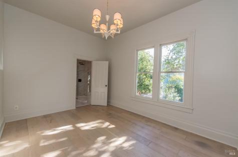 300 W 8th Street W Santa Rosa CA 95401