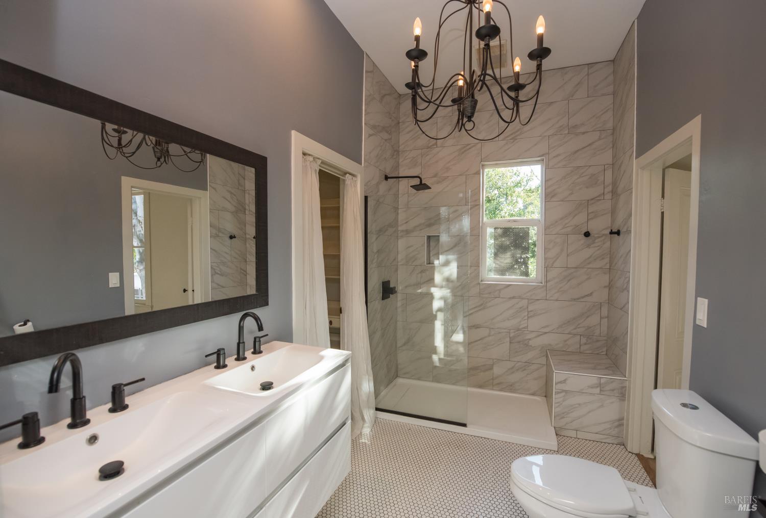 300 W 8th Street W Santa Rosa CA 95401