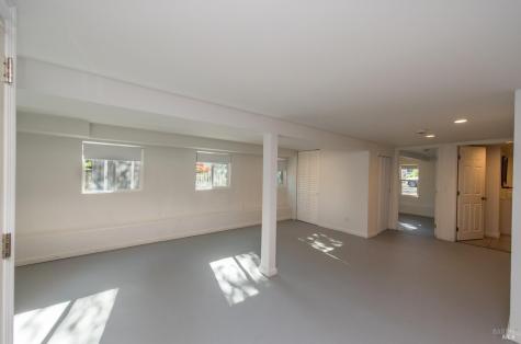 300 W 8th Street W Santa Rosa CA 95401