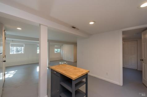 300 W 8th Street W Santa Rosa CA 95401