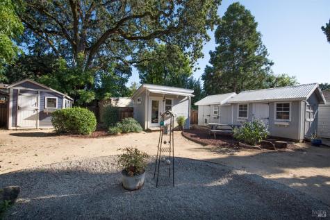 300 W 8th Street W Santa Rosa CA 95401