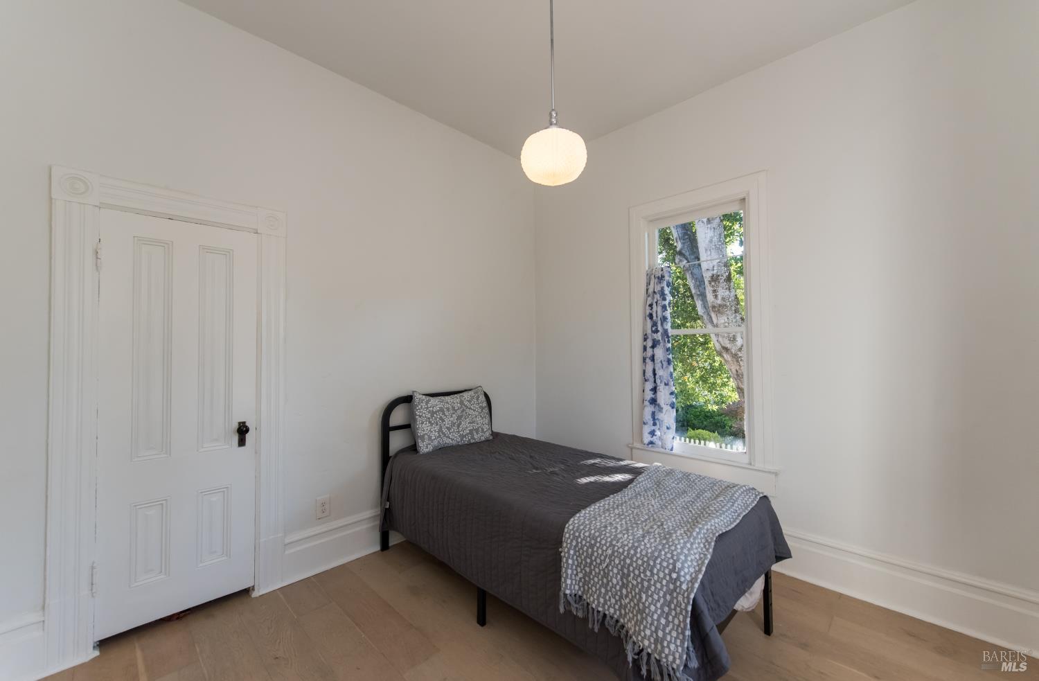 300 W 8th Street W Santa Rosa CA 95401