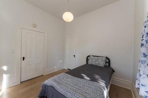 300 W 8th Street W Santa Rosa CA 95401