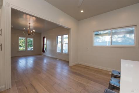 300 W 8th Street W Santa Rosa CA 95401