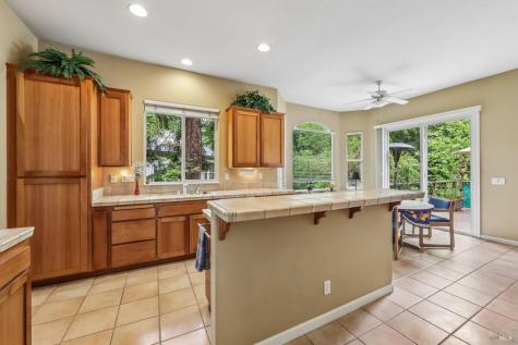3554 Aikin Place Santa Rosa CA 95404