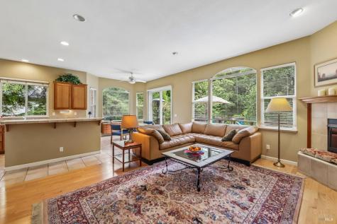 3554 Aikin Place Santa Rosa CA 95404