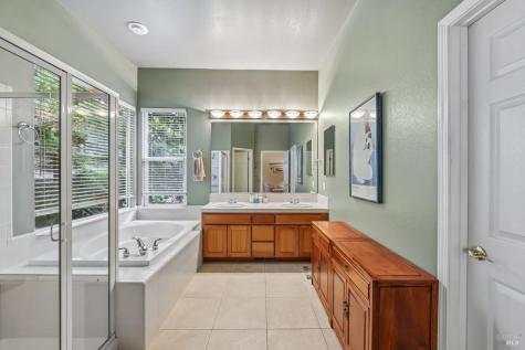 3554 Aikin Place Santa Rosa CA 95404