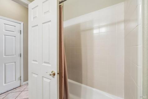 3554 Aikin Place Santa Rosa CA 95404