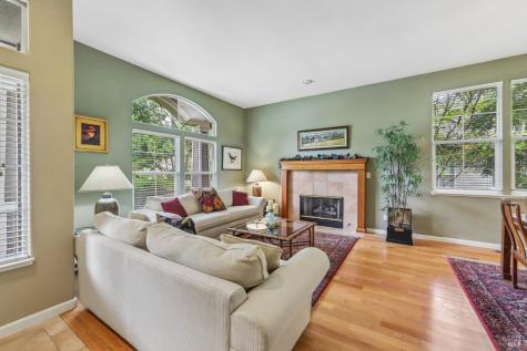 3554 Aikin Place Santa Rosa CA 95404