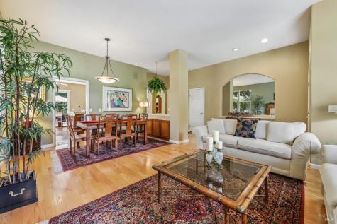 3554 Aikin Place Santa Rosa CA 95404